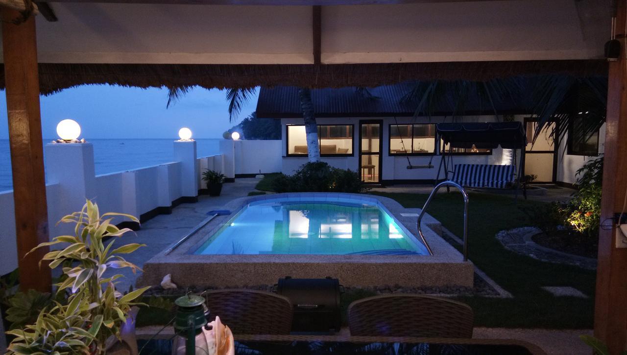 Bamboo Beachhouse Dormitory Garcia Hernandez ภายนอก รูปภาพ