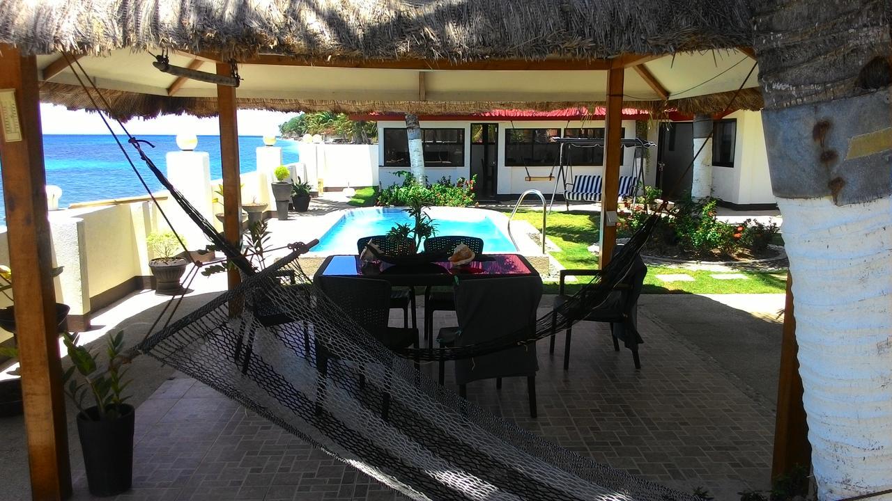 Bamboo Beachhouse Dormitory Garcia Hernandez ภายนอก รูปภาพ