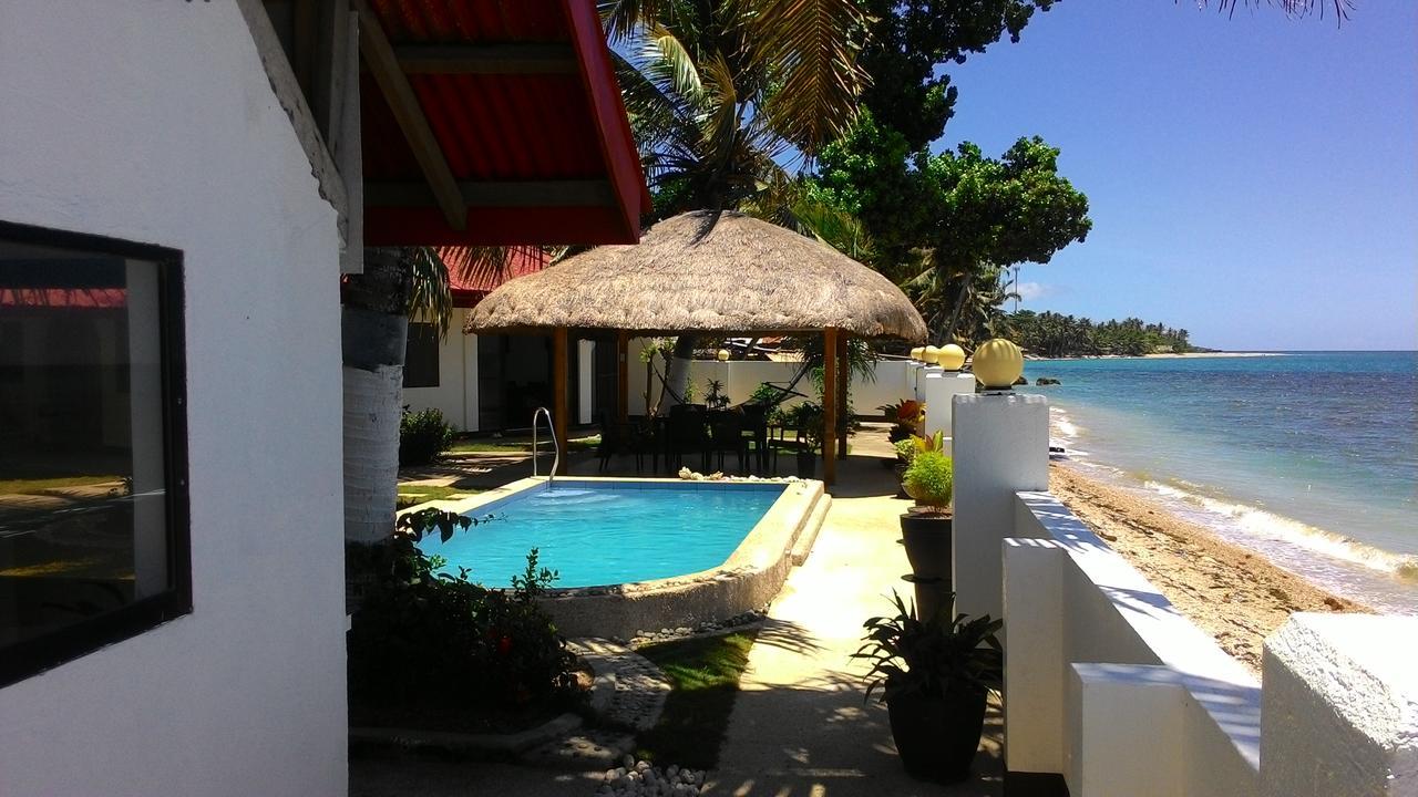 Bamboo Beachhouse Dormitory Garcia Hernandez ภายนอก รูปภาพ