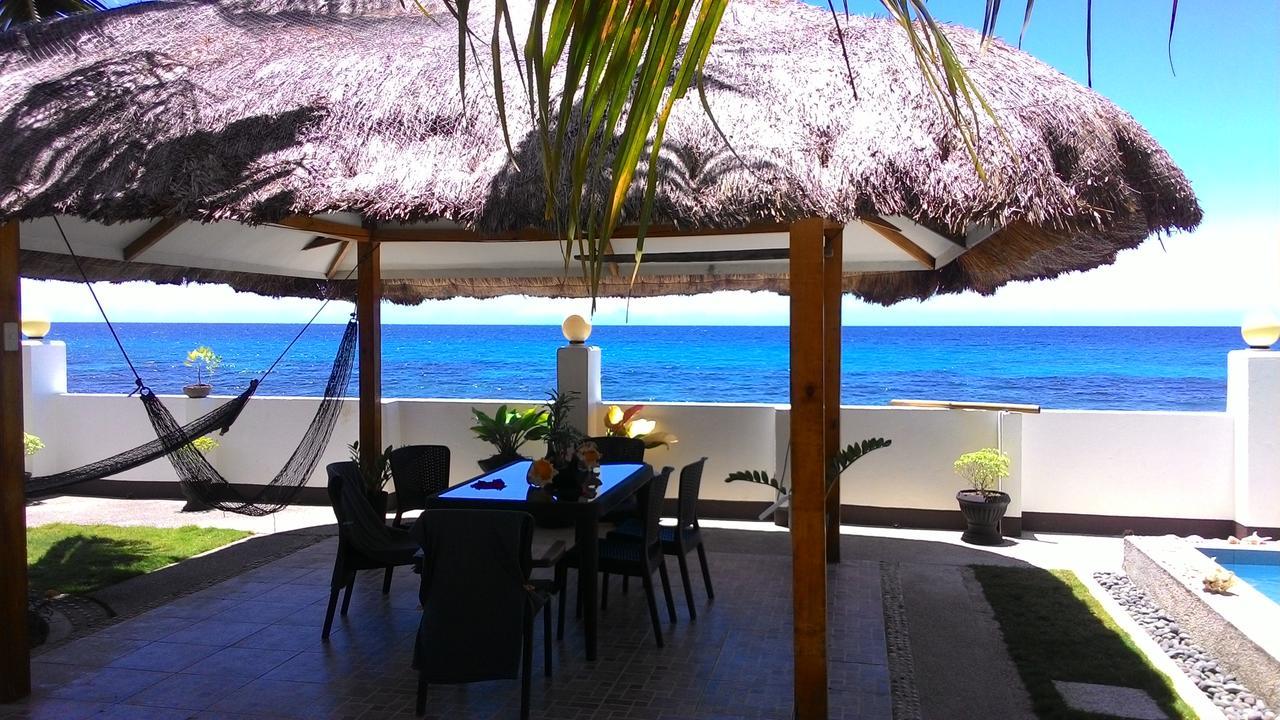 Bamboo Beachhouse Dormitory Garcia Hernandez ภายนอก รูปภาพ