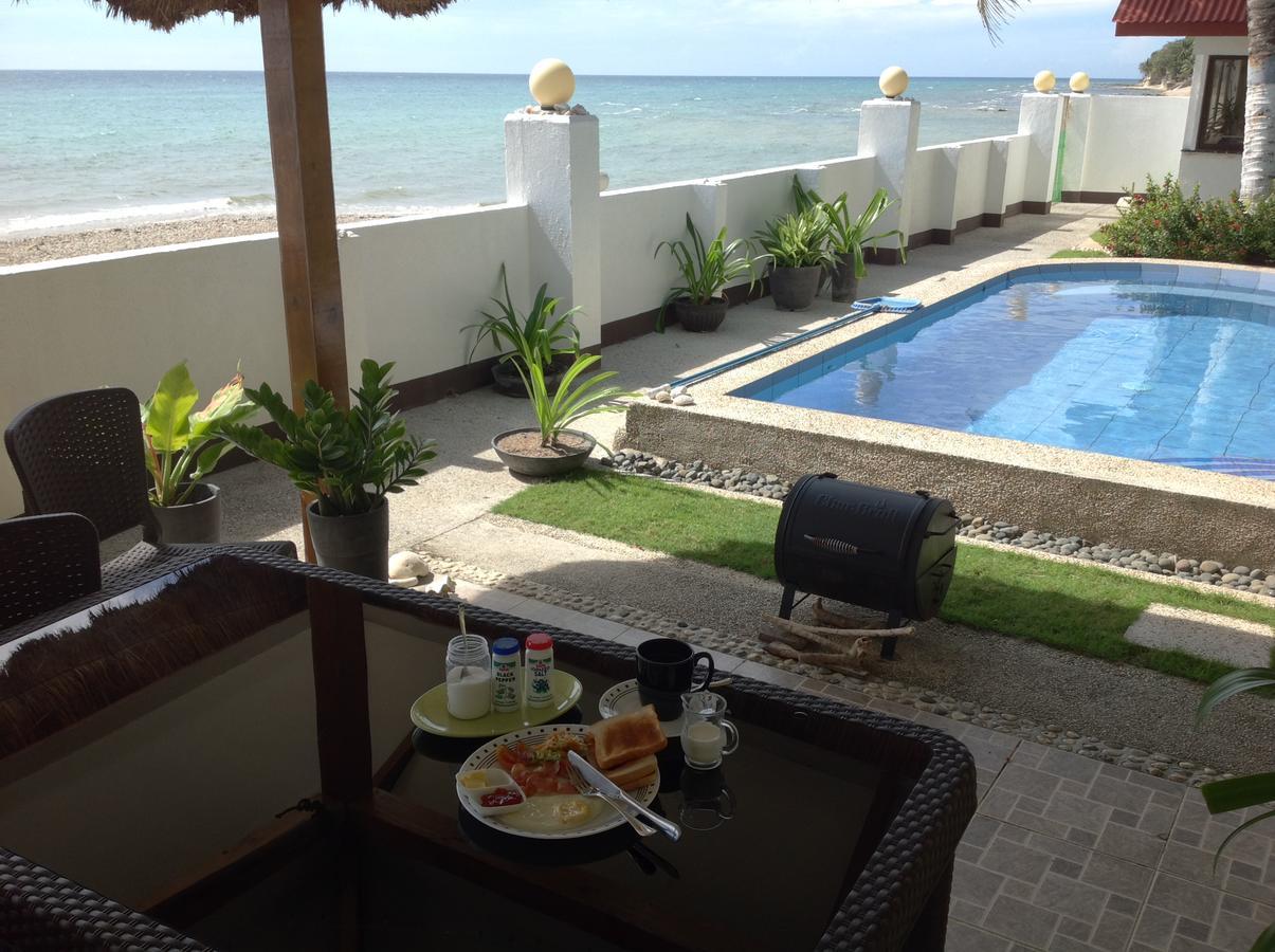 Bamboo Beachhouse Dormitory Garcia Hernandez ภายนอก รูปภาพ